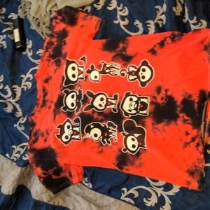 Hot topic skelanimals red and black t-shirt